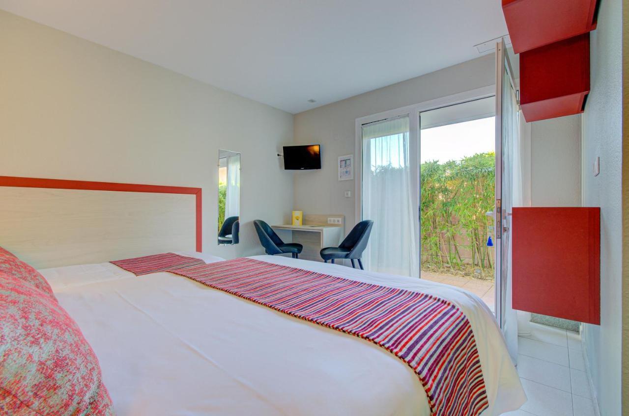 Saint Louis Hotel